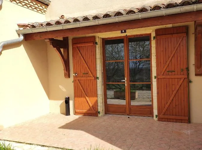 De La Tride B Avec Terrasse Proche Du Centre アパート